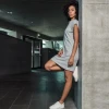 Obleka iz majičnega blaga s pokončnim ovratnikom Build your Brand BY 101