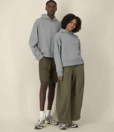 Unisex pulover s kapuco širšega ravnega kroja iz recikliranega bombaža Voicer